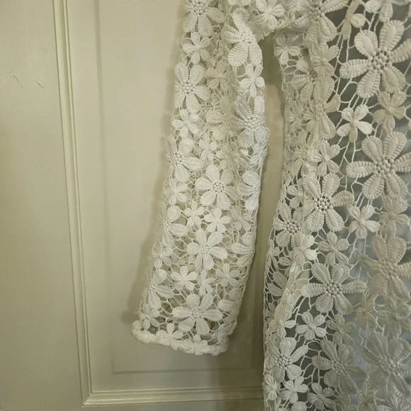 Dreamers White Floral Lace Swim Coverup - Picture 3 of 5